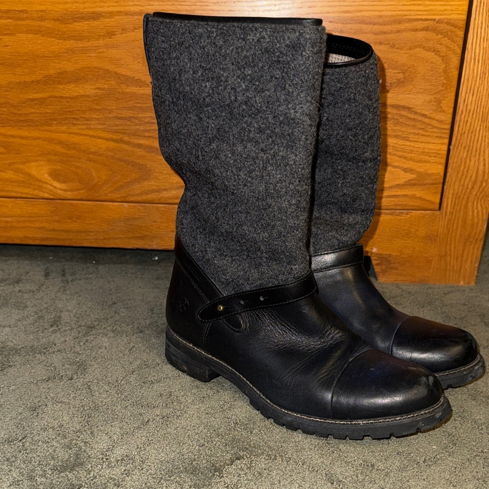 Ariat black leather grey wool boots size 8